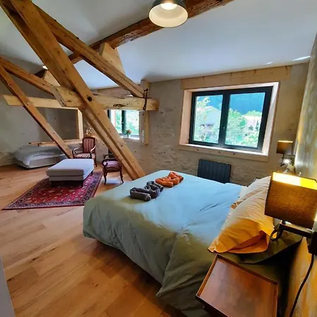 La Bergerie A Menee Guest house Chatillon-en-Diois